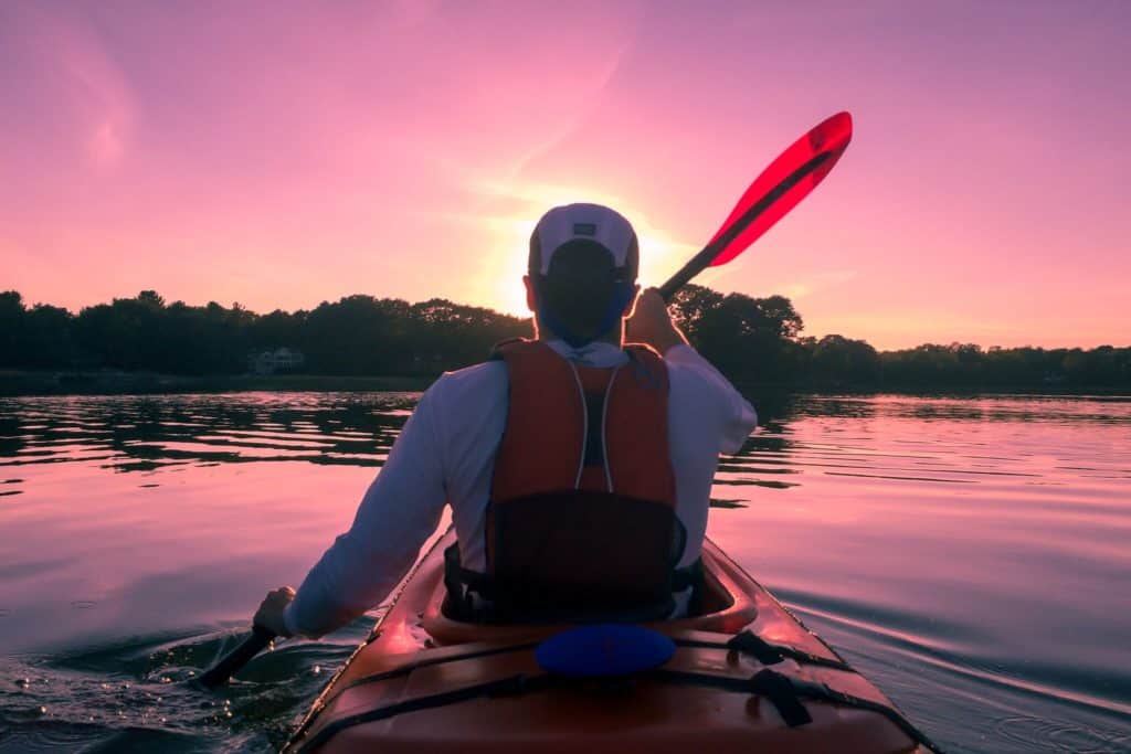 kayaking-adventure-in-northern-bob体育下栽ireland